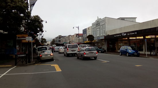 Wellington ist auch nur eine kleine Stadt.