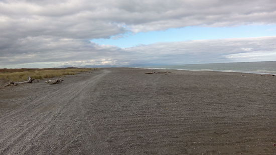 Strand von Rakaia, sehr einsam, sehr schön.