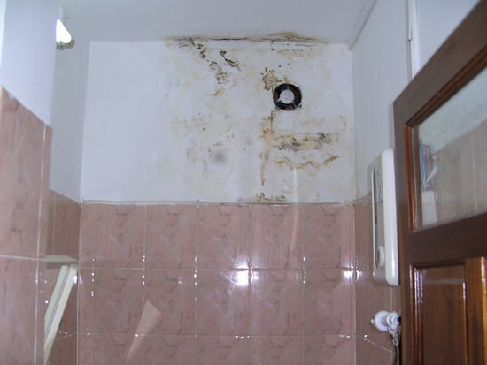 Unser Zimmer in Saigon, wir waren froh überhaupt etwas zu haben.