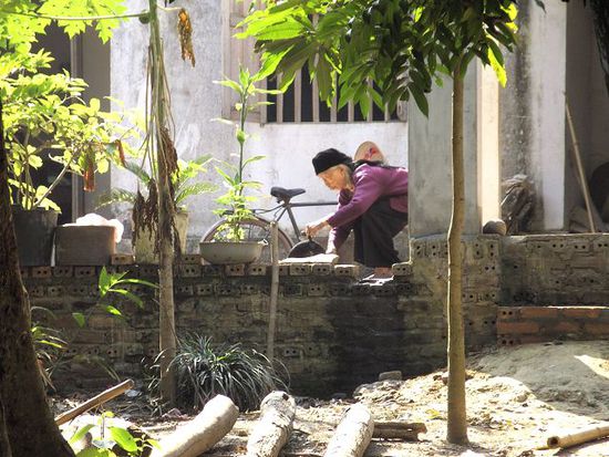 Hanoi, aber 100 km westlich auf dem Land.