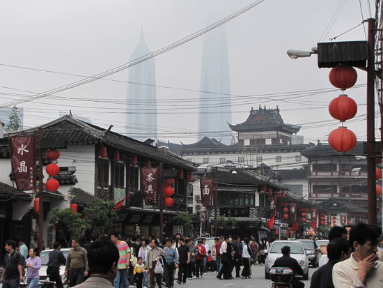 Skyline vs. Altstadt