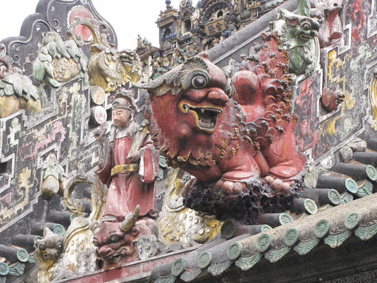 Die Details im Ahnentempel