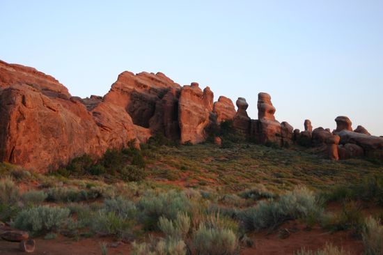 Der "Devils Garden" bei Sonnenaufgang