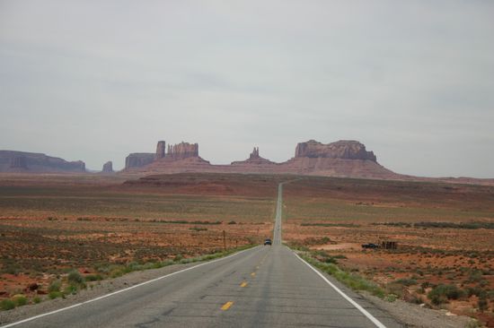 Monument Valley aus der Ferne - leider alles dunstig