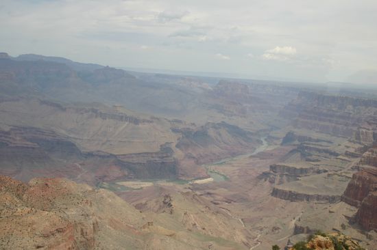 Blick über den Grand Canyon - bis zum Colorado