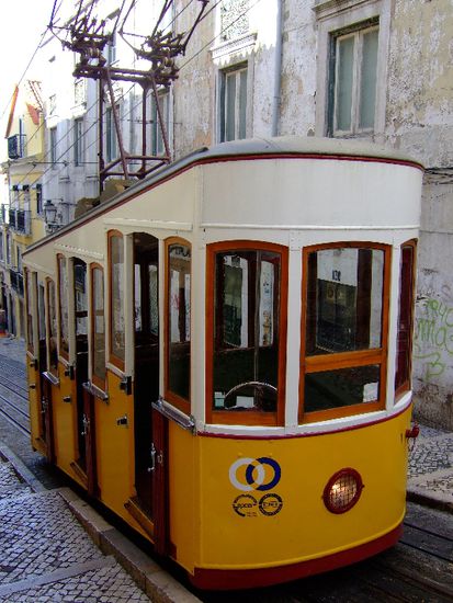 "ELEVADOR DA BICA"