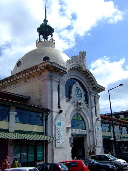 Eingan zur Markthalle am Hafen