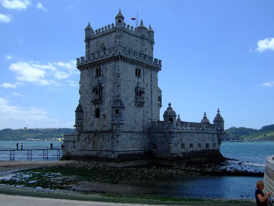 TORRE DE BELÉM bei Ebbe