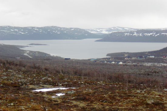 Blick zurück über den Kilpisjärvi-See