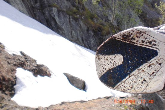 ...wenn man aus Gewichtsgründen die Bergschuhe zu Hause lässt und sich mit Wald- und Wiesenschuhen auf den Weg macht, dann doch!