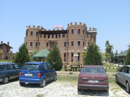 Hotel Keshtjella Margarita in Tala