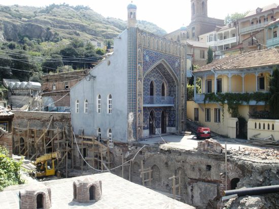 Eines der wenigen moslemischen Bauwerke in Tiflis (ebenfalls im Bäderviertel, leider wegen Renovierung geschlossen)