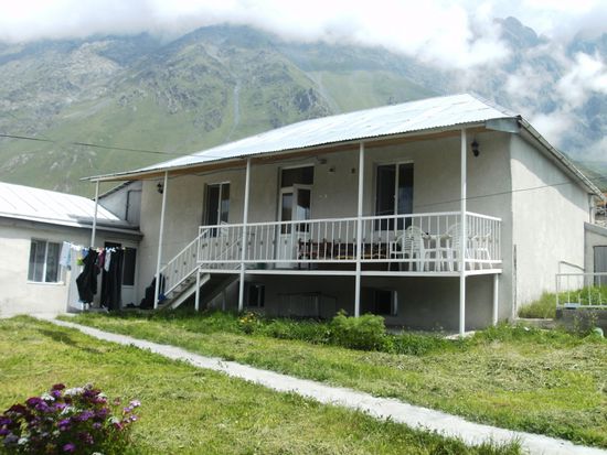 Privathaus mit Zimmervermietung in Kasbegi