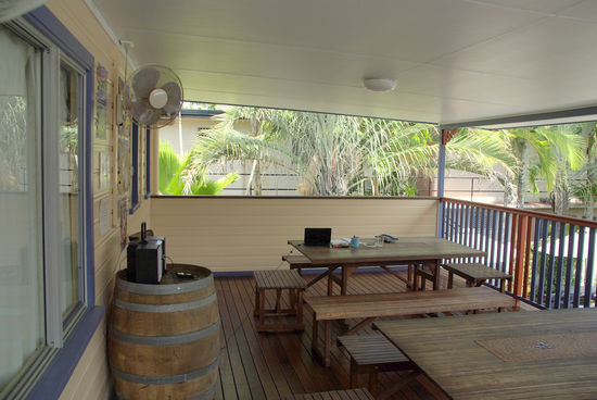 ...hier sitz ich grad und schreibe den Reisebericht...