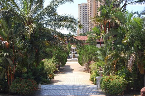 Blick in den sehr schön angelegten Garten