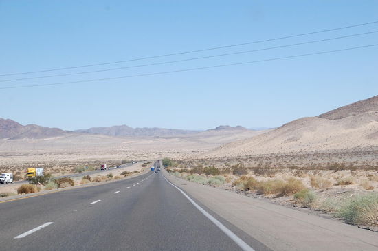Nach Las Vegas geht es (fast nur) geradeaus...