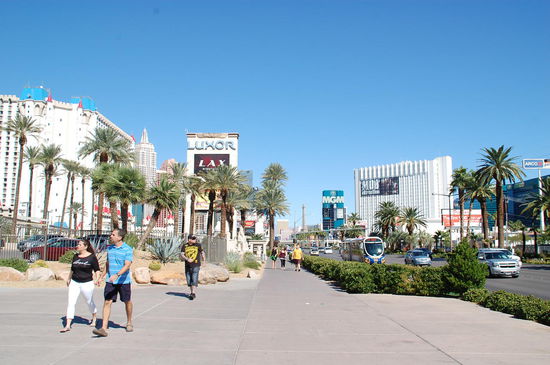 ganz hinten das MGM