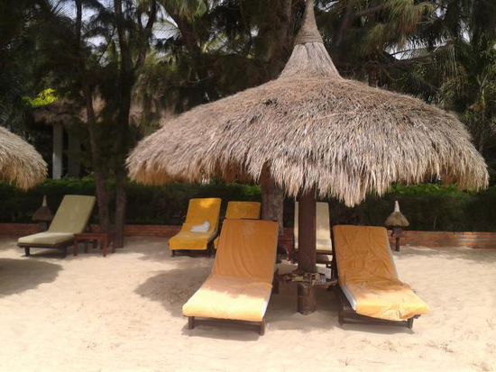 Im Hintergrund ist unser Bungalow zu sehen...