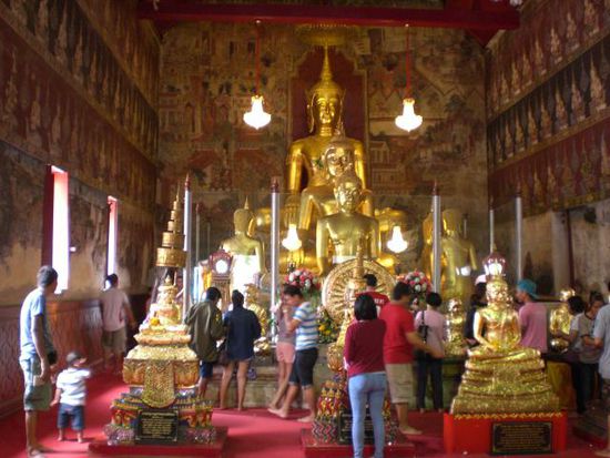 Die 3 wichtigesten Buddhafiguren Phetchaburi's