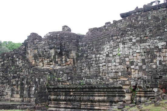 Na, wer erkennt den liegenden Buddha???