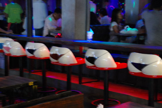 Barhocker auf kambodschanisch...