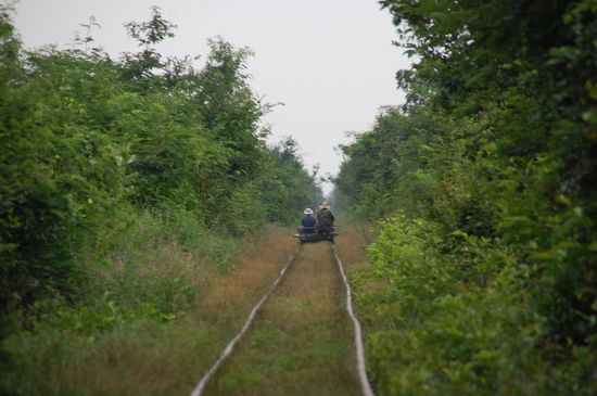 man beachte die gerade Führung der Gleise 