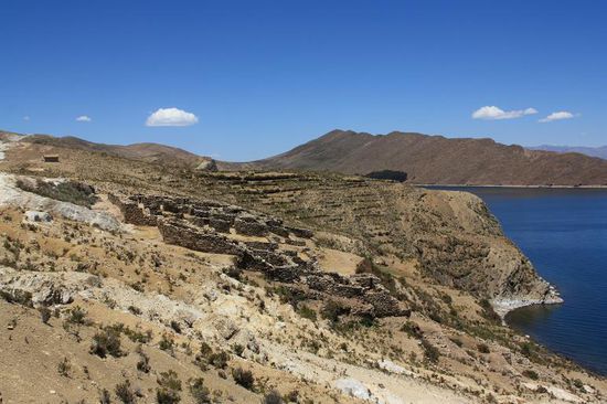 Inkaruinen auf der Sonneninsel
