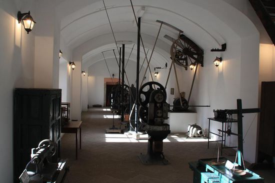 Die Neueren mit Dampf