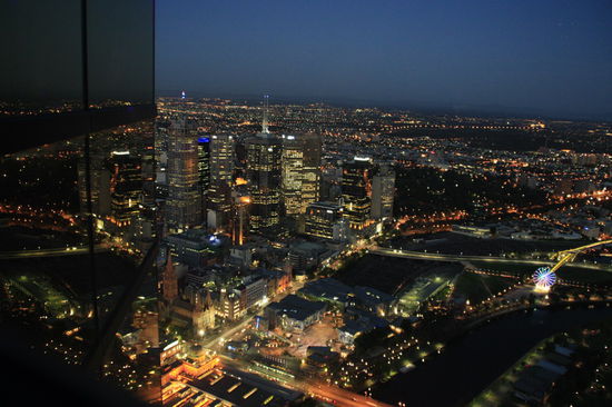 Melbourne bei Nacht vom Eurekatower