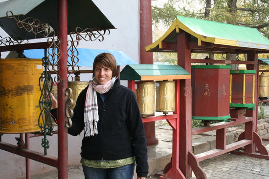 das gandan kloster. trommeln muessen schnell gedreht werden damit die goetter unsere gebete hoeren!?!