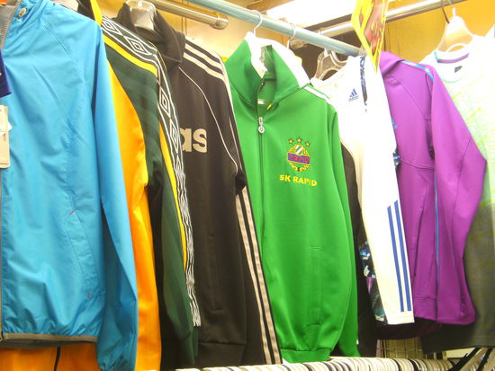 da fliegt Robert so weit, und dann muss er das sehen…