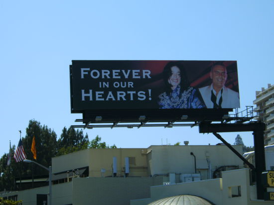 MJ-Gedenken am Sunset Boulevard