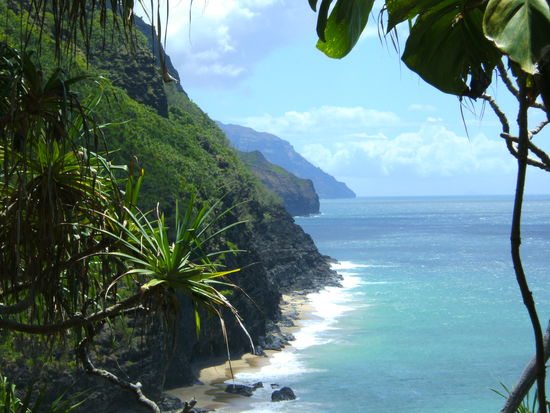 Blick zurück zu Hanakapi’ai Beach und Na Pali Coast