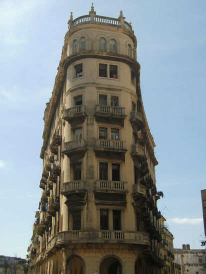 das "Iron Flat Building" von Havanna