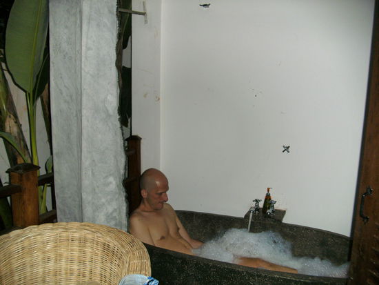 especially for Wolfgang | unsere Outdoor-Badewanne @ night