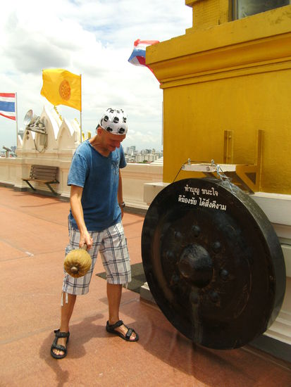 wir schlagen den Gong