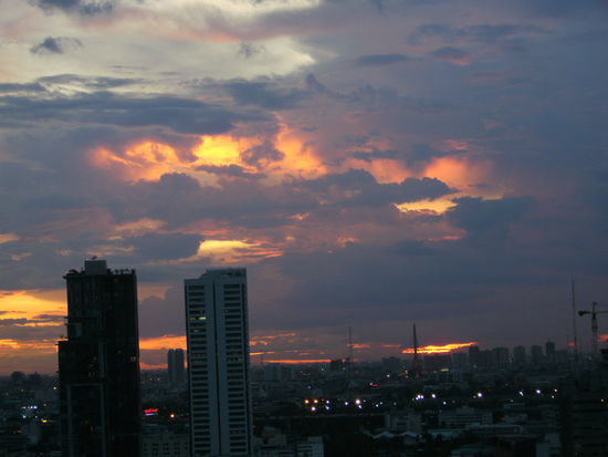 ein letzter Blick vom Pool im 20. Stock