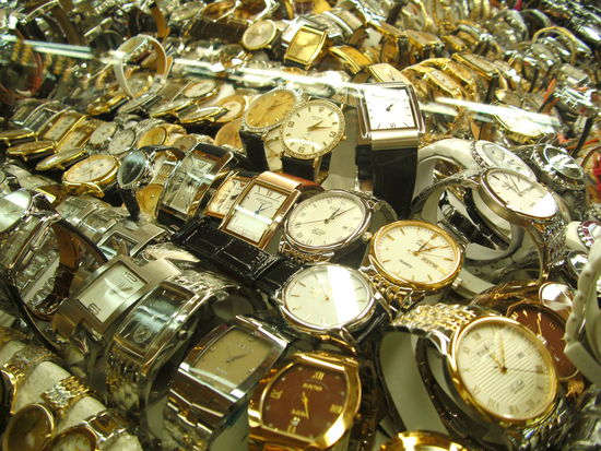 Uhren (Central Market, Phnom Penh)