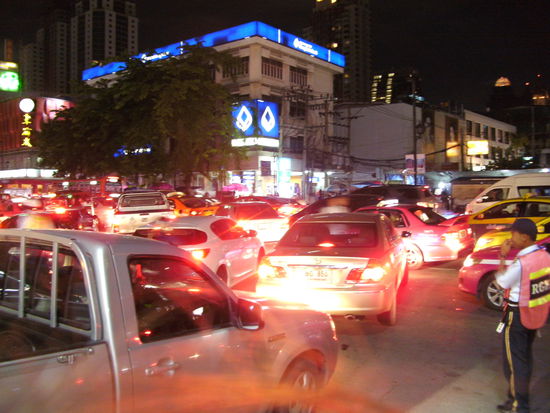 hier ist immer Rush Hour (Bangkok)