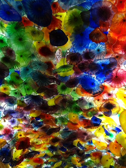 die berühmte Decke bei der Rezeption des Bellagio