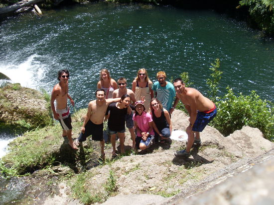 Everybody (Francisco, Kim, ich, Gregory, Hyunmi, Mai, Caro, Marie, Khery, Jeremy)