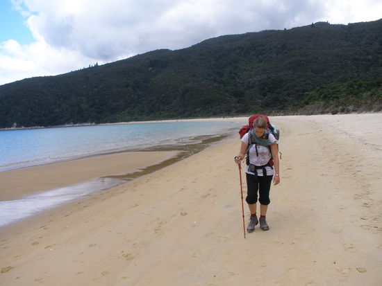 sieht zwar schön aus, aber über Sand laufen ist auf die Dauer nicht gerade toll... 