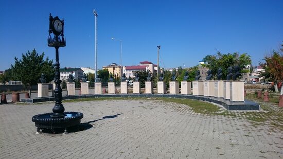 Türkische bzw. osmanische Herrscher bis Atatürk.
