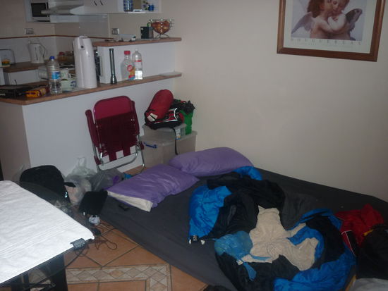 Unser Bett im Wohnzimmer