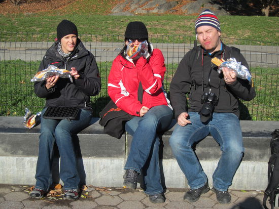 Bei einer kleinen Stärkung am Ende unserer Cachetour.