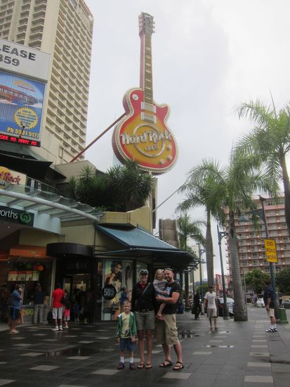 Wieder eines weniger, jetzt sind es nur noch 250 oder so !