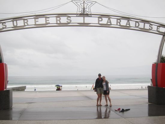 Surfers Paradise bei Regen. Also so ein Glück hat nicht ein jeder gg.