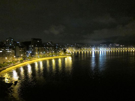 Ausblick von der Wohnung im 7. Stock auf Niteroi.