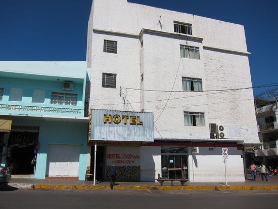 Unser nettes Hotel in Corumba, für den Preis, Frühstück und Internet war auch dabei. Gekauft !