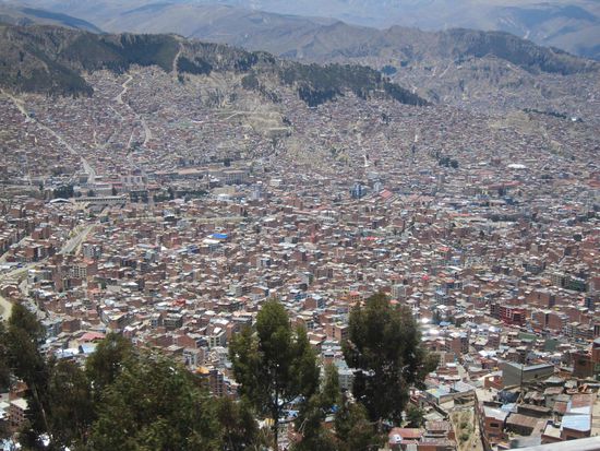 La Paz das Ziel unserer härtesten Fahrt. Es ist nicht zu beschreiben bzw. weiß ich nicht wie ich das in Worte fassen soll. Unglaublich!